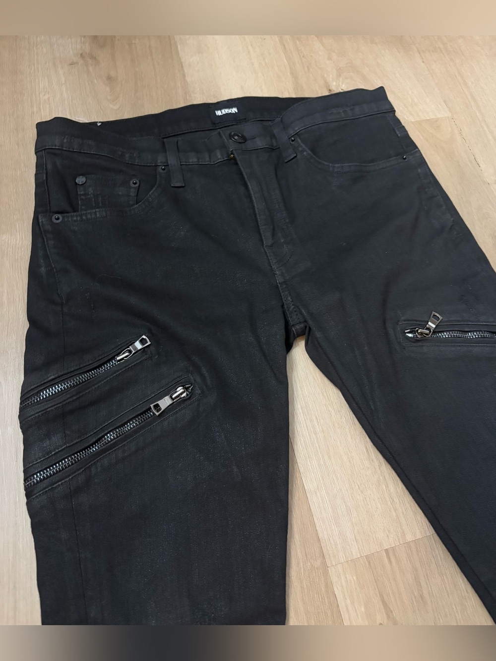 Women’s Hudson Catalyst Slouchy Black Skinny Jeans - Size 26